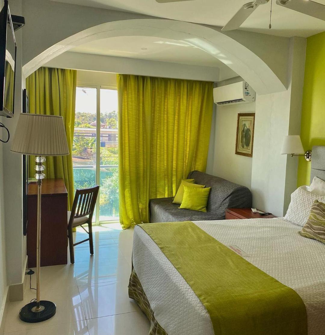 Nilka Hotel Boutique Samana エクステリア 写真